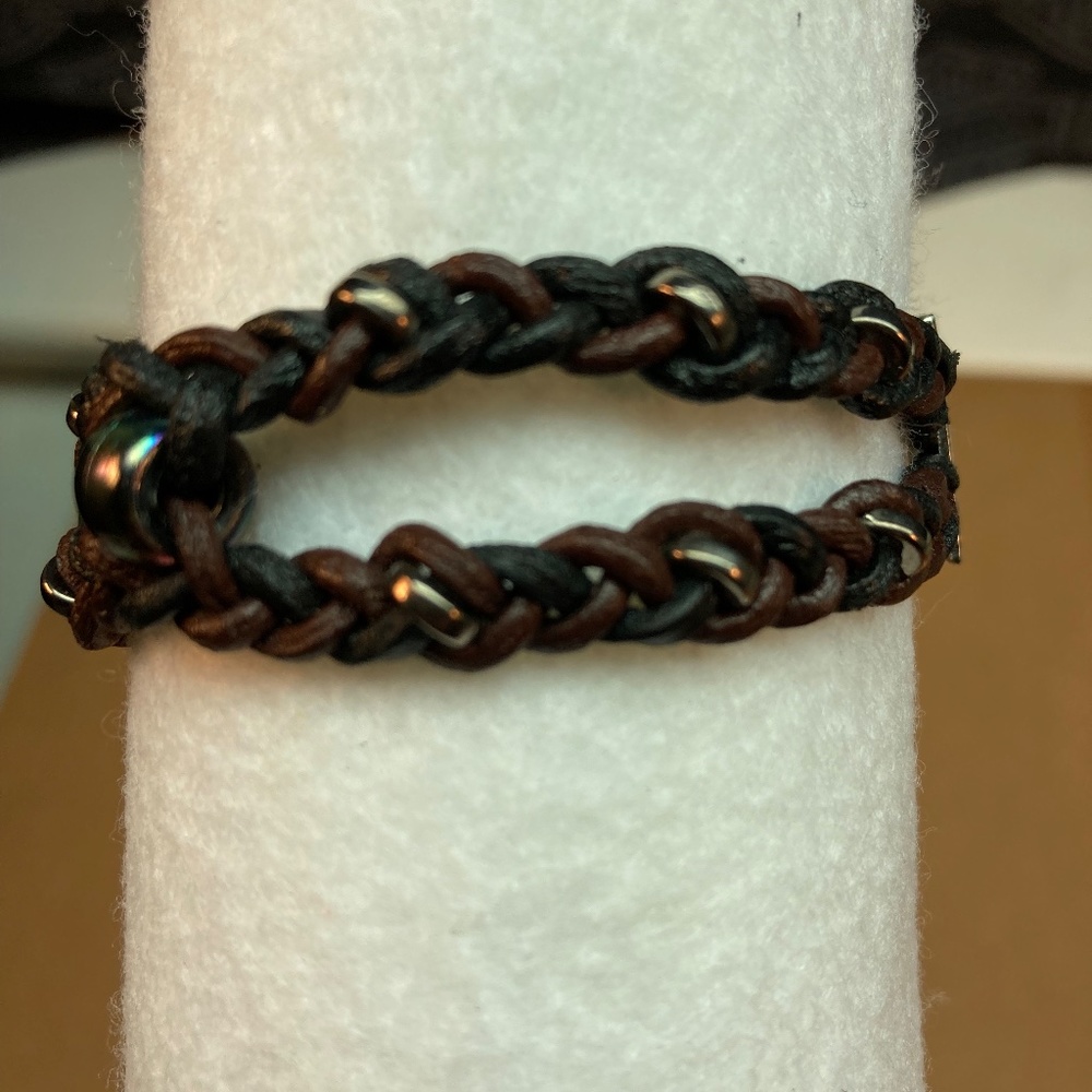 Braided bracelet - Picture 2 of 5